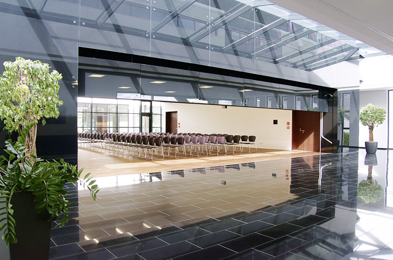 Beispiel für den Einsatz von Losch Hubwänden